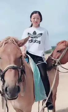2018年我在燕郊邂逅了娇美的她-张慧丽