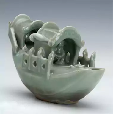 13 美到极致的青瓷-元龙泉窖青瓷舟形砚滴-国之重器