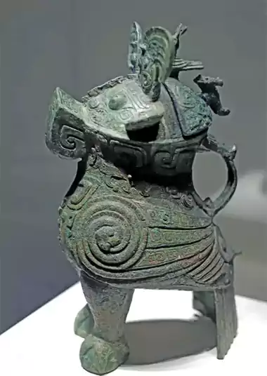 19 传奇女性的“代言人”  --妇好鸮尊-国宝文物-天下至宝