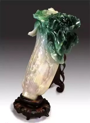 41 多子多孙的美好祈愿-翠玉白菜-国宝文物系列