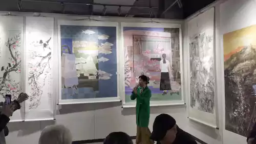 评论:是以貌取人还是听不懂中国人话?