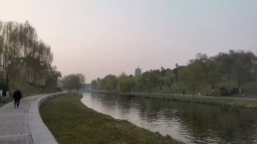 七言排律-瀍河春晨五章:晓岸垂丝拂水轻 七言排律-瀍河春晨五章:晓岸垂丝拂水轻